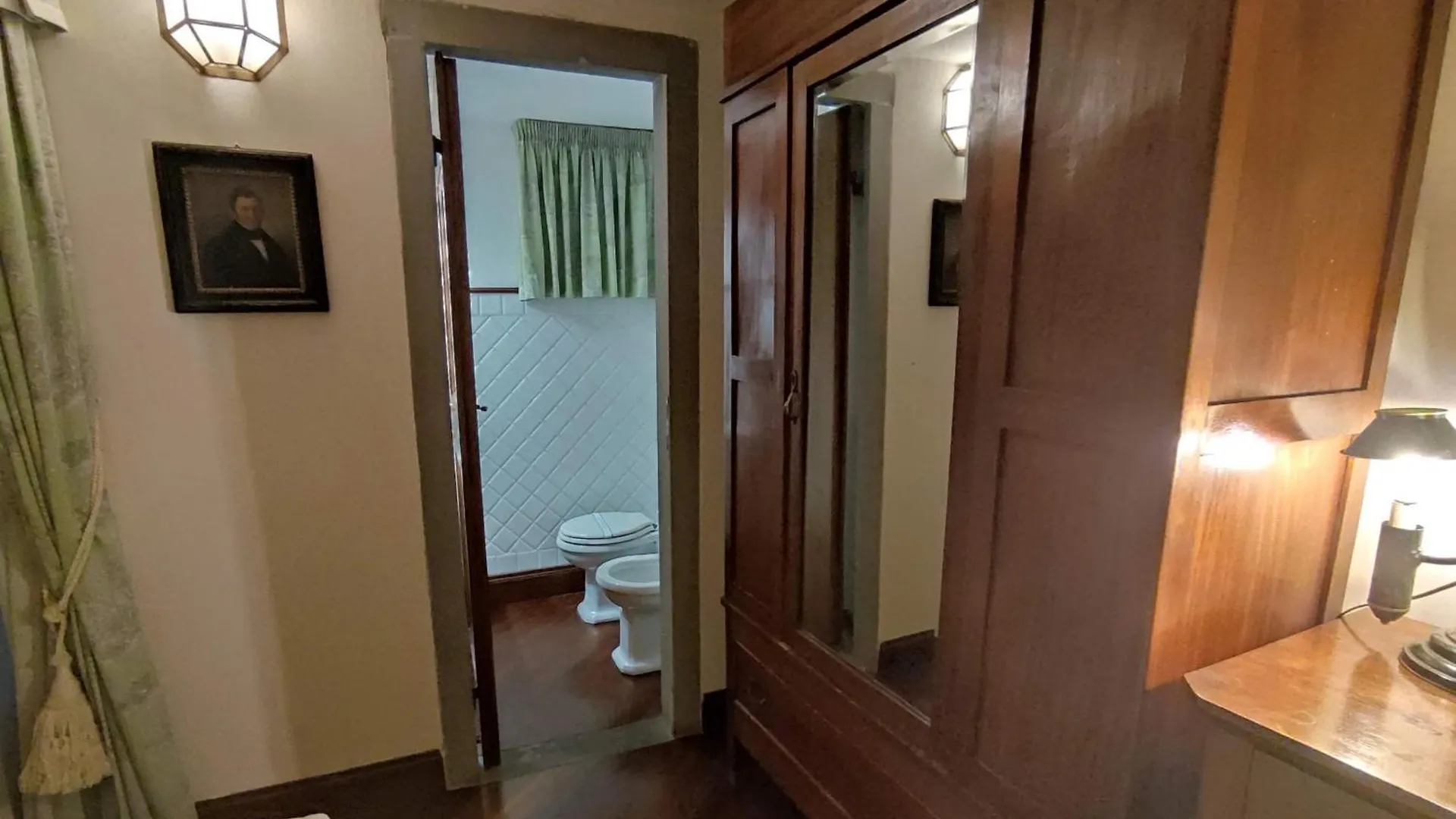 Raffaello Apartment With Fireplace In Oltrarno Firenze