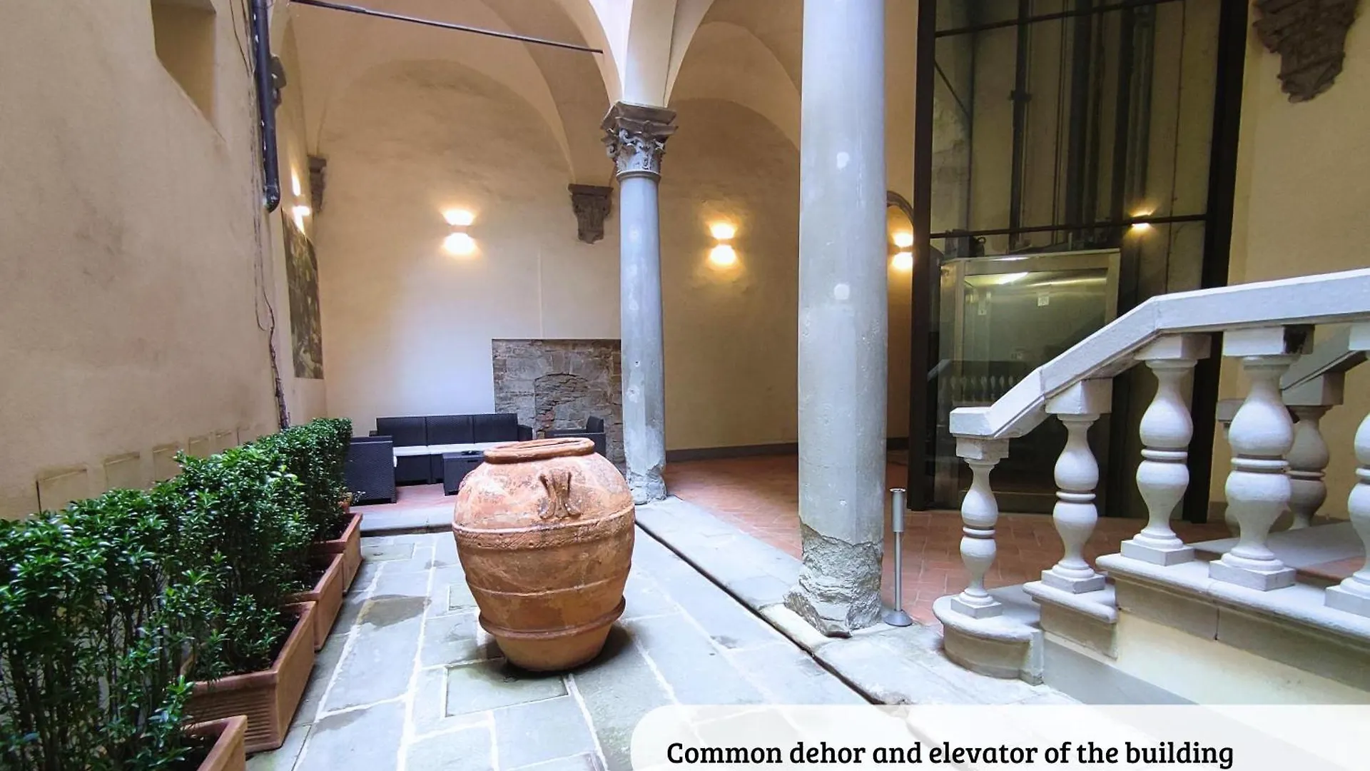 Raffaello Apartment With Fireplace In Oltrarno Firenze